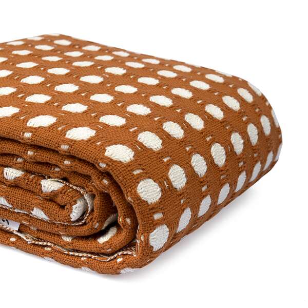 Купить Покрывало из хлопка polka dots карамельного цвета из коллекции essential, 180х250 см в Астане и по всему Казахстану.Покрывало из хлопка polka dots карамельного цвета из коллекции essential, 180х250 см, изображение 10